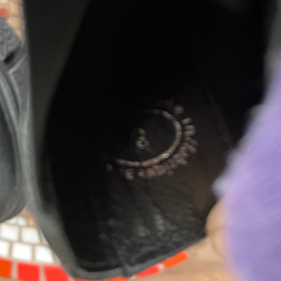 John Fluevog SPACE EDITION PICCOLOMINI Black W8 - Picture 2 of 5